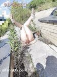 重磅推薦！淫盪肥臀人妻母狗【見過騷的 沒見過這么騷的】喜歡戶外露出，喜歡被很多男人操