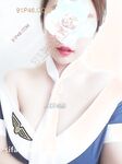 重磅推薦！淫盪肥臀人妻母狗【見過騷的 沒見過這么騷的】喜歡戶外露出，喜歡被很多男人操