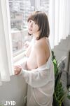【H級豪巨乳】寄宿家中的前同事－茹茹，一早醒來就衣衫不整！豪乳在眼