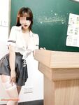 高顏長腿騷貨『美杜莎』最新淫亂群交私拍 網咖包廂群P淫亂 職業裝被上司強上 高清