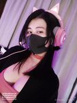 抖音網紅反差母狗『奶咪』十月唯性新作-賽博朋克電競少女 耳機線插BB里聽音樂 高清